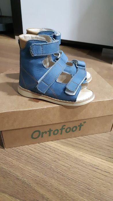 Босоножки детские ортопедические