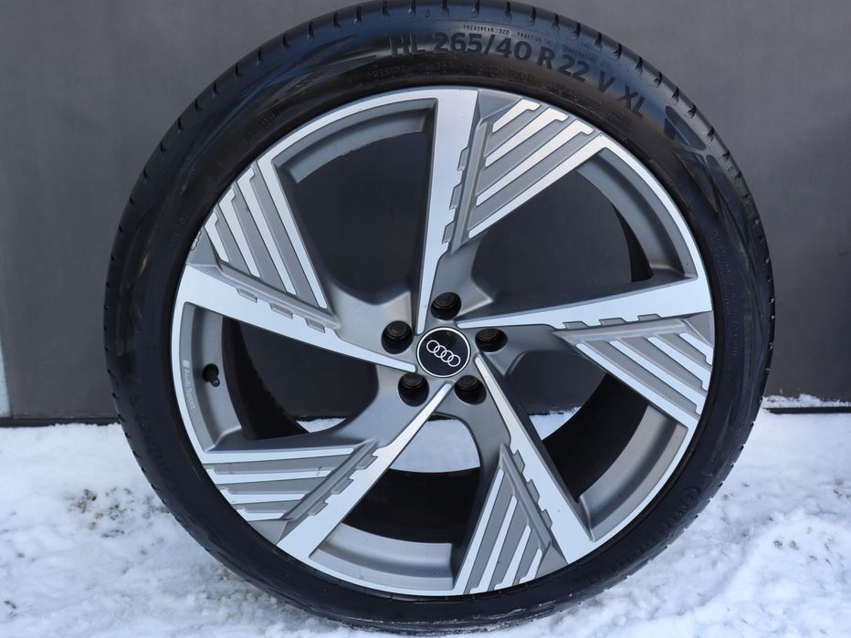 koła felgi audi q7 e-tron oe 22 oe 4ke 601025b 9.5 22 cale super stan