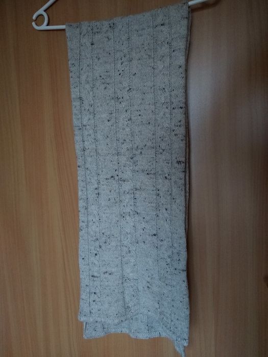 Ciepły zimowy szal 80% Wełna 20% Poliakryl, uniseks