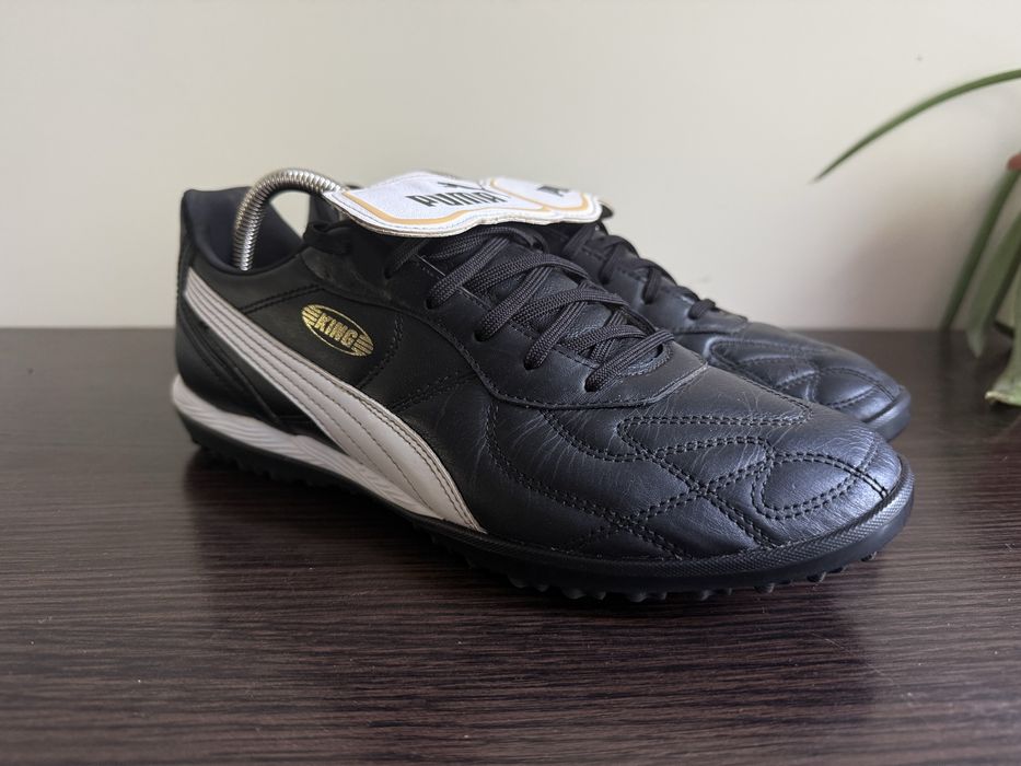 Сороконіжки Puma King Cup TT (106589-01) Розмір 44.5 на 28 см Шкіра