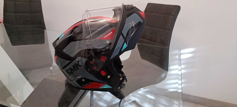 Capacete SMK novo