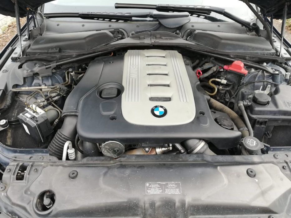 Błotnik maska zderzak BMW E60 orientblau metallic