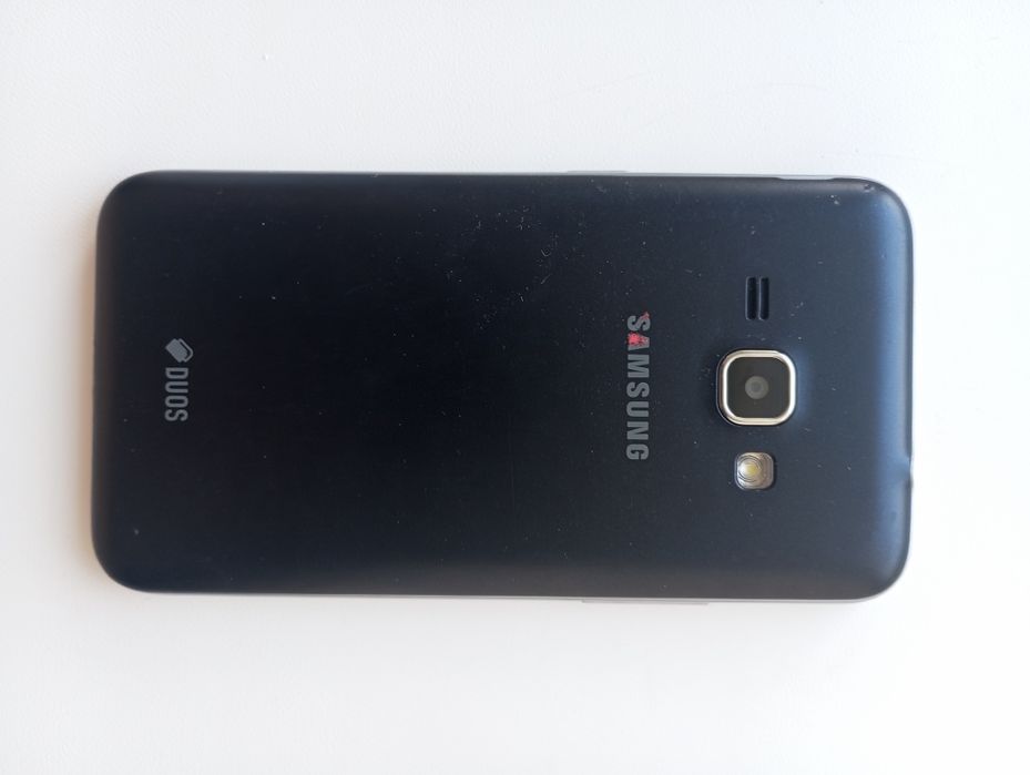 Samsung J1 2016 б/у