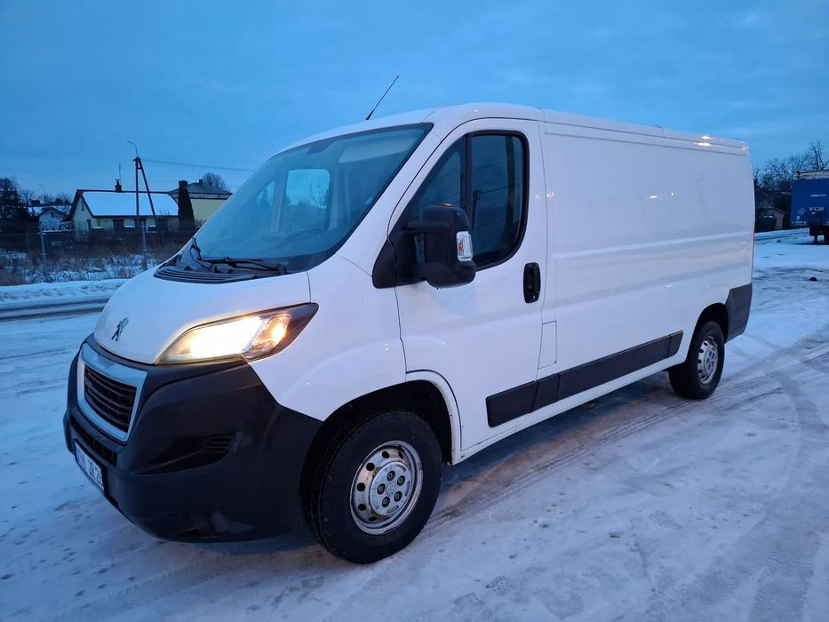 Peugeot Boxer  Chłodnia Klima Hak