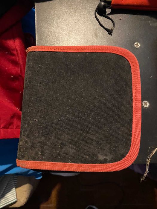 capa para guardar cds