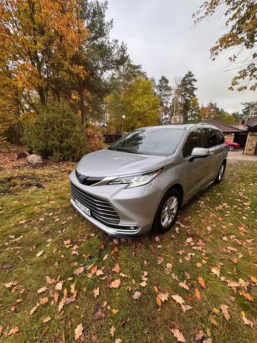 Toyota Sienna