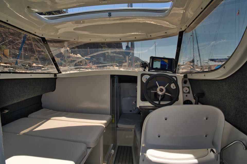 Quicksilver 650 with 2024 Honda 115 HP with very low hours