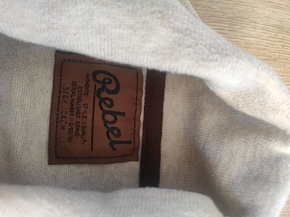 Sweter chłopiec 104 Rebel