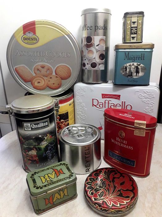 Жестяные коробочки для хоз.нужд