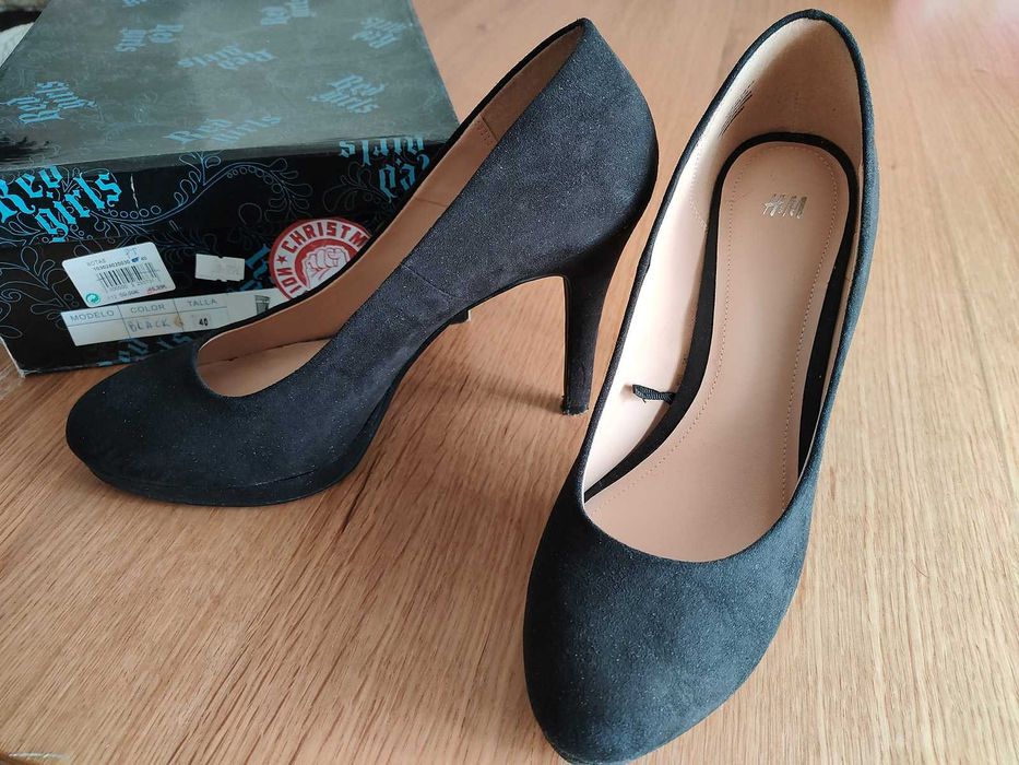 Sandálias e Sapatos