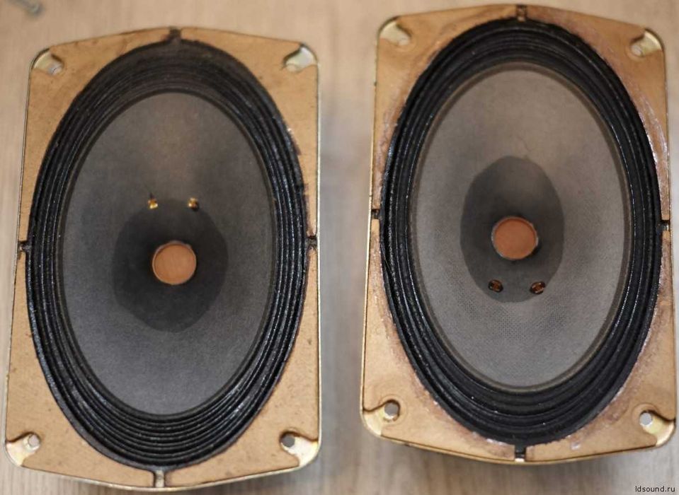 Динамік 3ГД32 В робочому стані 2 шт.