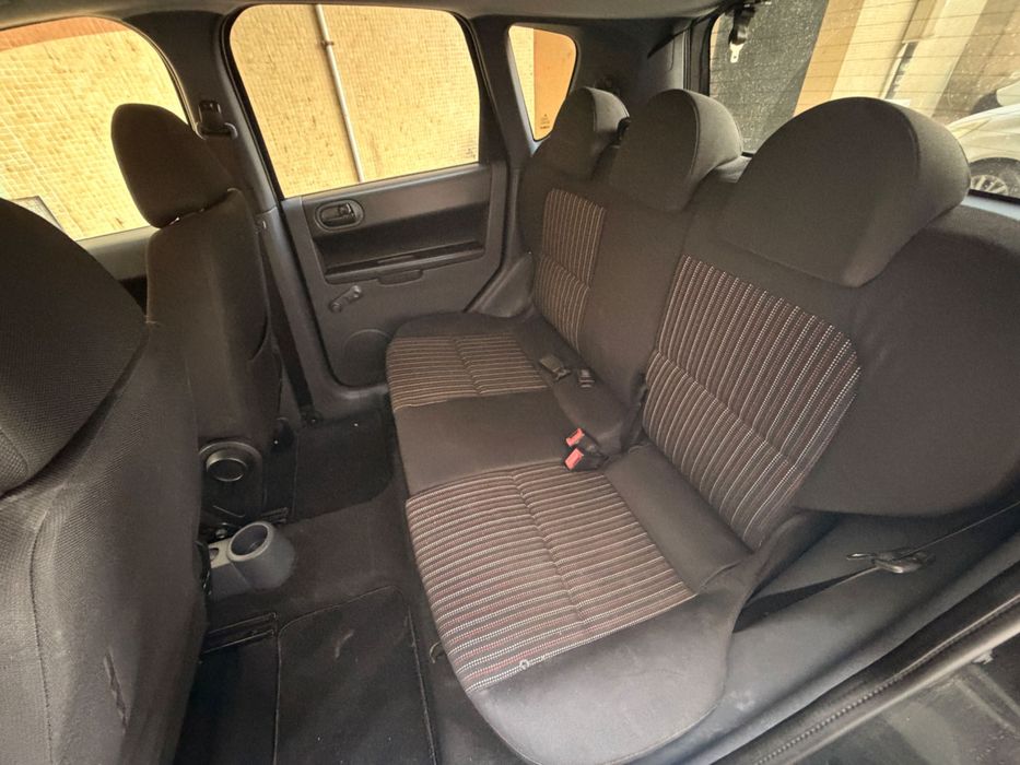 Mitsubishi Colt 1.3 95cv | 2007 | 115.000 km