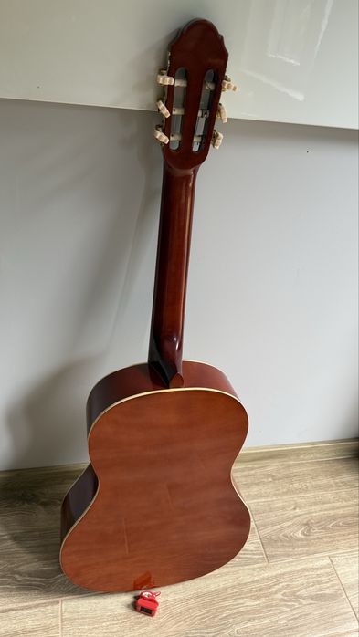 Gitara klasyczna CARMEN z pokrowcem