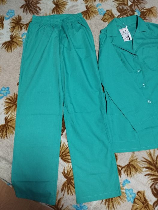 Новий медичний костюм