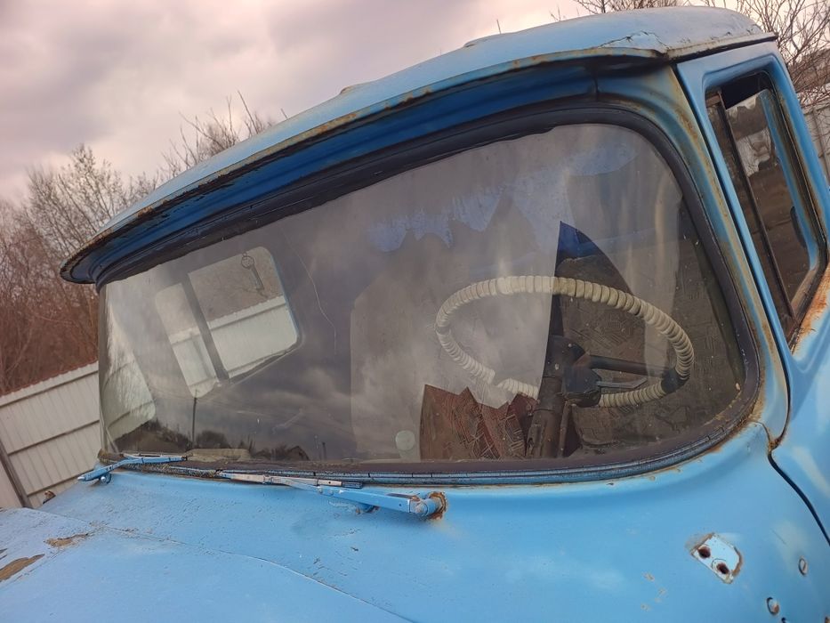 ЗИЛ 130 ціляком без док