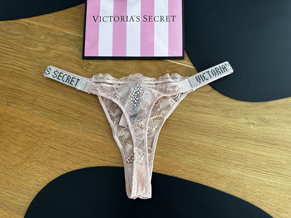 NOWE stringi Victoria’s Secret rozmiar S / M cyrkonie