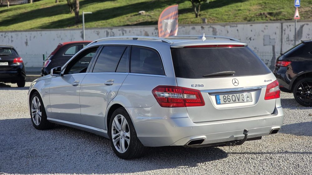 Mercedes E 250 CDI 4Matic AUTOMÁTICA — photo 2