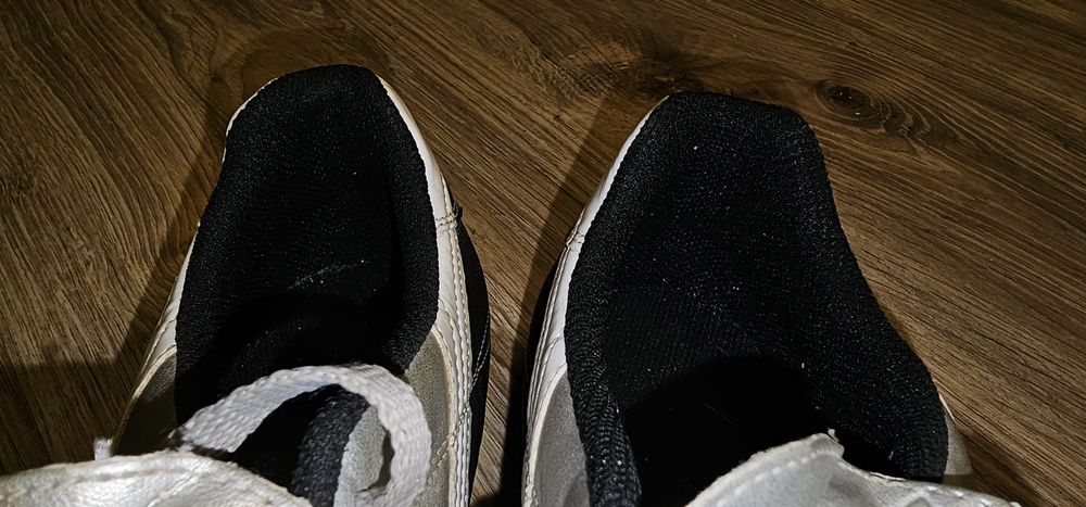 Korki męskie PUMA rozmiar 43 wkładka 28cm używane