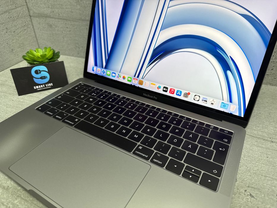 Ноутбук Apple MacBook Pro A1708/2k retina/8gb ddr3/128gb ssd/Intel i5