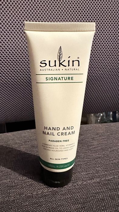 Sukin Australian Natural Signature Hand and Nail Cream 125ml krem