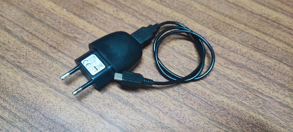 Carregador de telemóvel