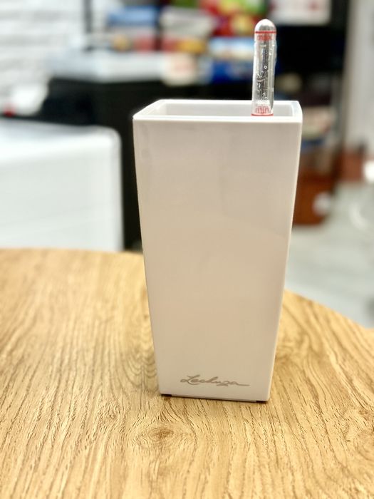 Sprzedam doniczki Lechuza Mini Cubi 8 × 8 cm