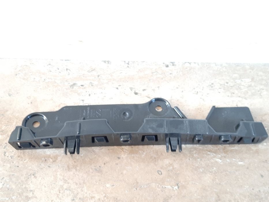 Renault master IV rok 2020 ślizg zderzaka lewy