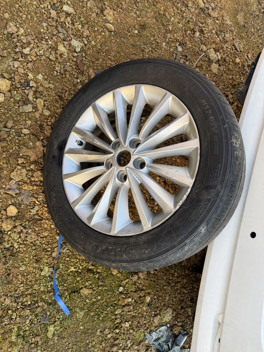 Запасное колесо,запаска,докатка 225.55.17 kia k7,k5 optima