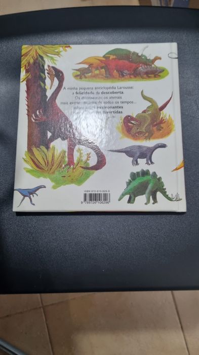 Os dinossauros livro