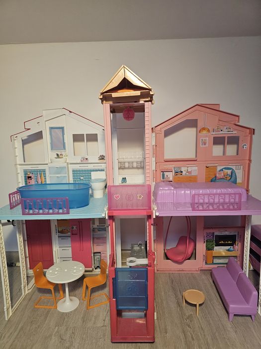 Domek dla lalek Barbie