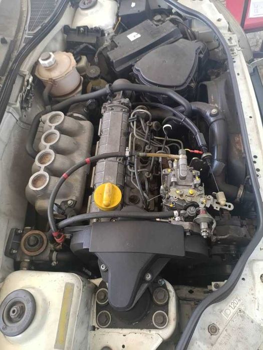 Renault Clio 1.9d 5 lugares