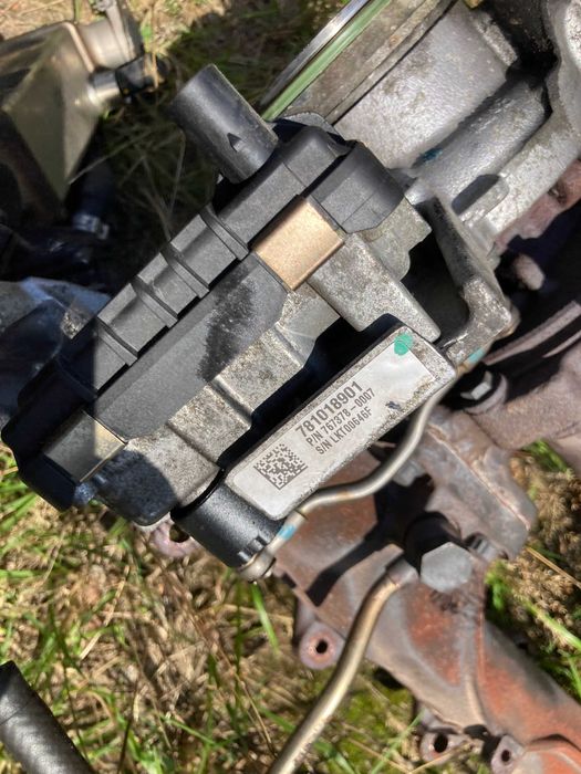 BMW 3 5 2.0 D 143km N47D20C turbosprężarka 25820310 FR