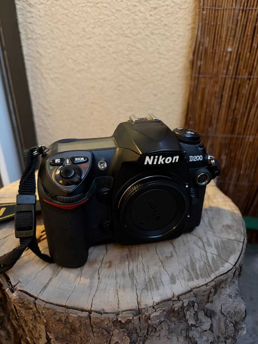 Aparat Lustrzanka Nikon D200 samo body