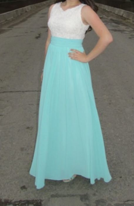 Вечірня сукня