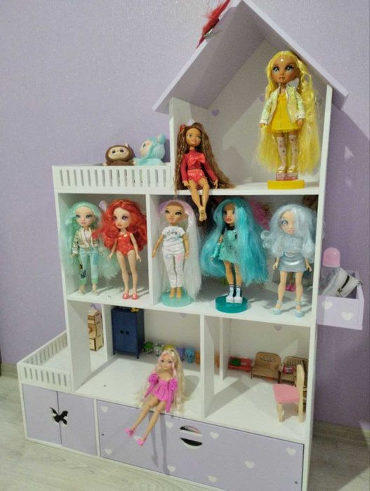 Ляльковий будинок.