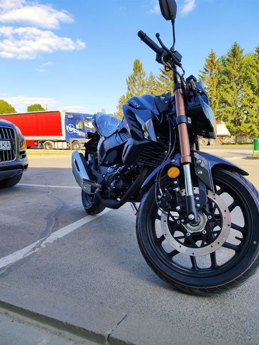 Мотоцикл Lifan KPS  200