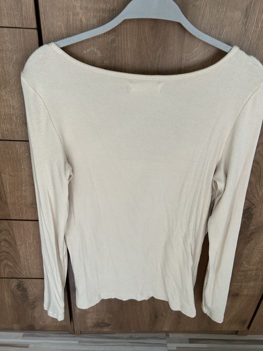 Prążkowana bluzka , longsleeve roz L Reserved