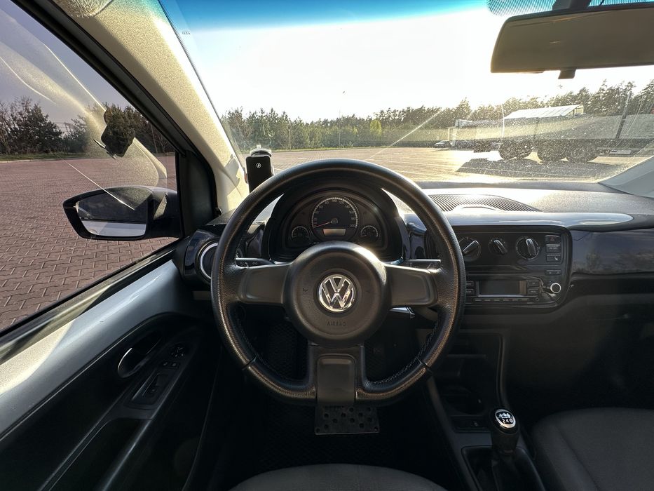 Volkswagen Up 2014 VIN WVWZZZAAZFD028153 фото оголошення 23 з 24