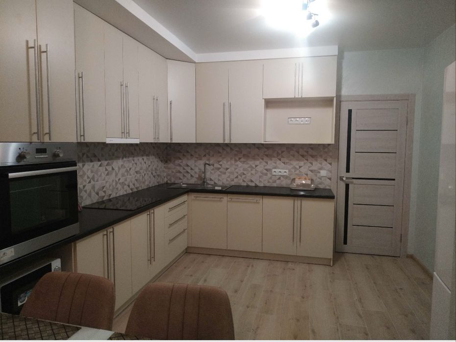 2 к кв. 60м2 ЖК «Пектораль» вул. Руденка 8