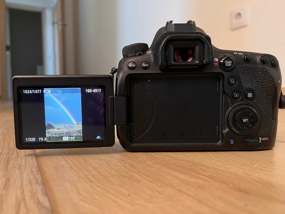 Canon 6D Mark II  - Como nova e com garantia