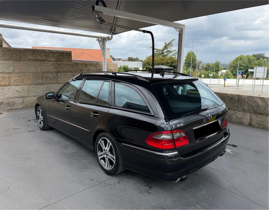 Mercedes-Benz E 320 — fotografia 4