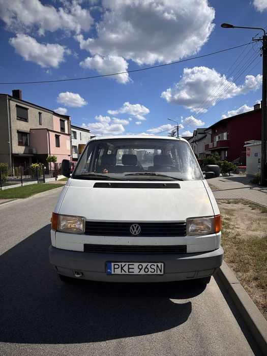 Volkswagen Transporter T4 1.9 D | 1996 | 3-osobowy | Hak | Przegląd do 08.05.2027