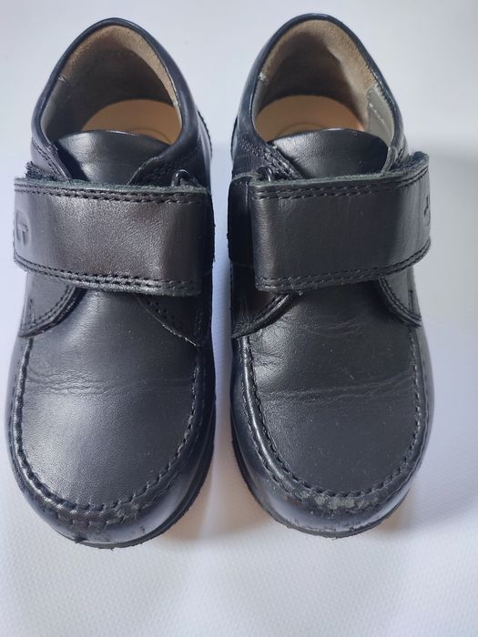 Туфлі дитячі chicco 25 р