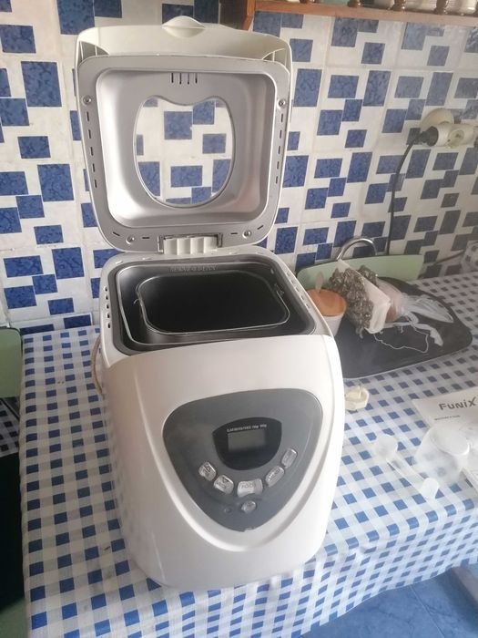 Máquina de fazer pão