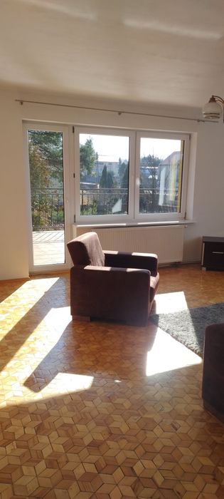 Wynajmę piętro domu 100m2