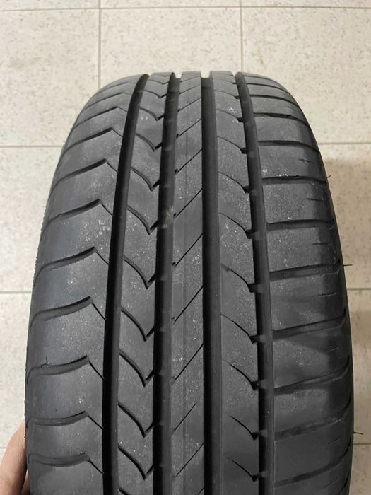 Jantes Mercedes Benz R16 com pneus como novos
