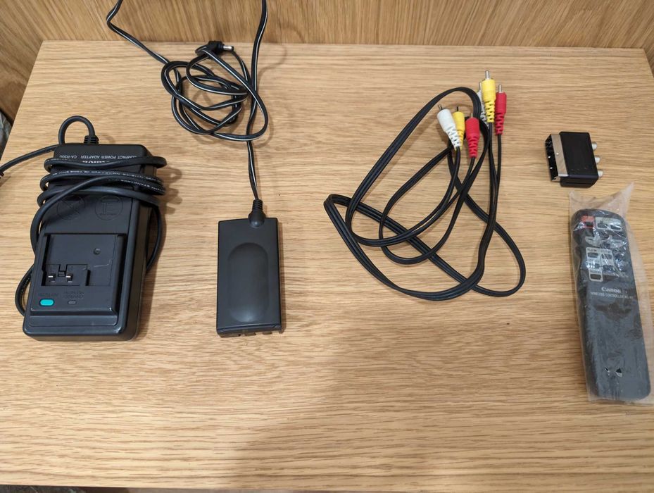 Câmara de video Canon UC500064284557224067123