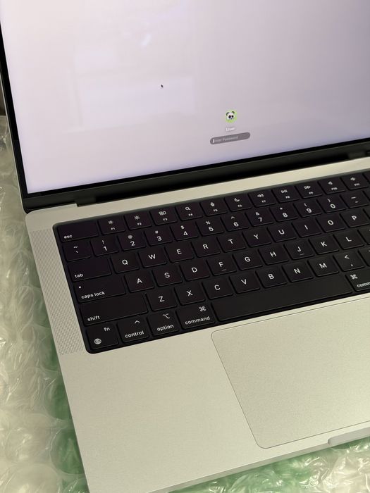Macbook Pro 14’ M4 16/512gb silver + гарантія
