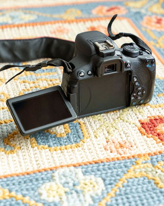 Canon EOS 700D - Excelente Condição