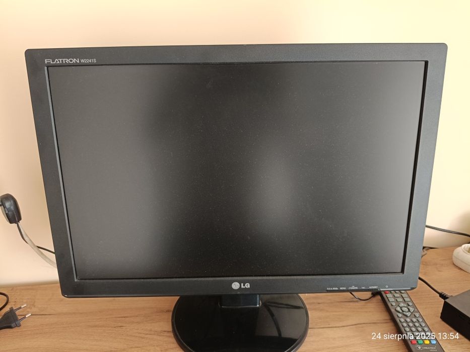 Monitor LG Flatron 22 cale